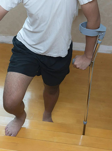 Elbow Canes